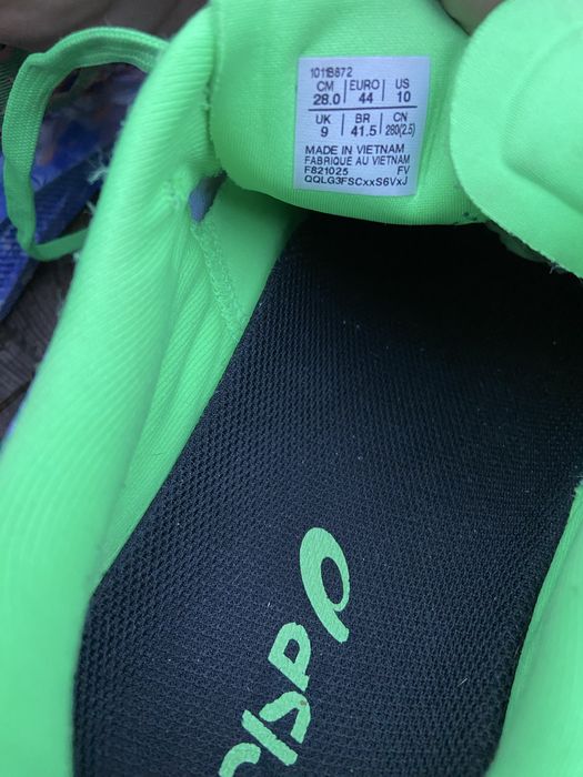 Продам чоловічі бігові кросівки ASICS Noosa Tri 16