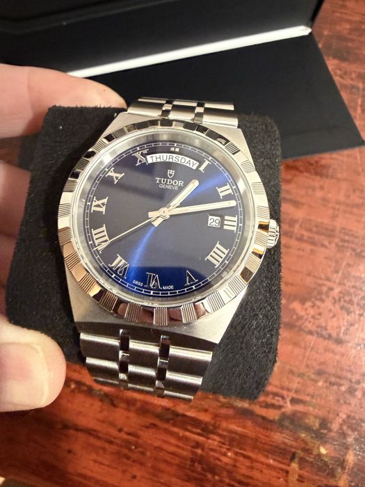 Tudor Royal 28600 azul