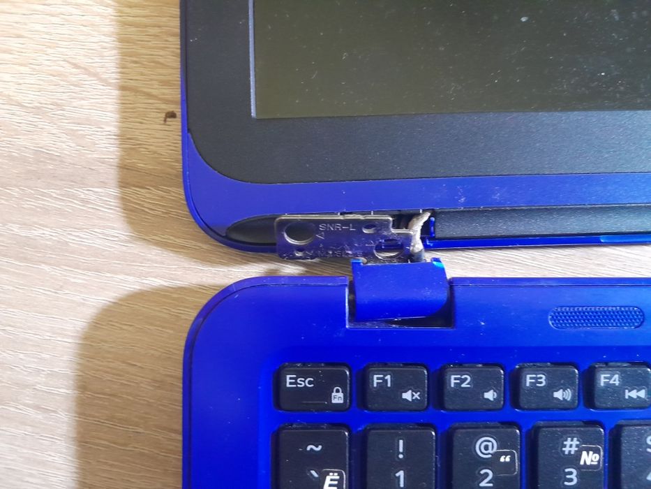 Старі ноутбуки DELL