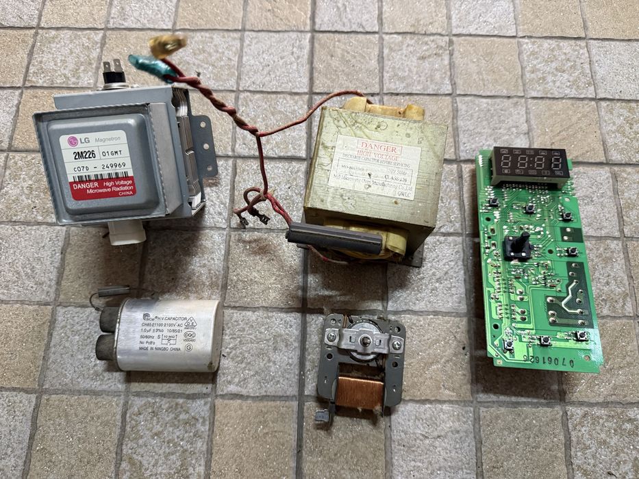 Peças microondas LG