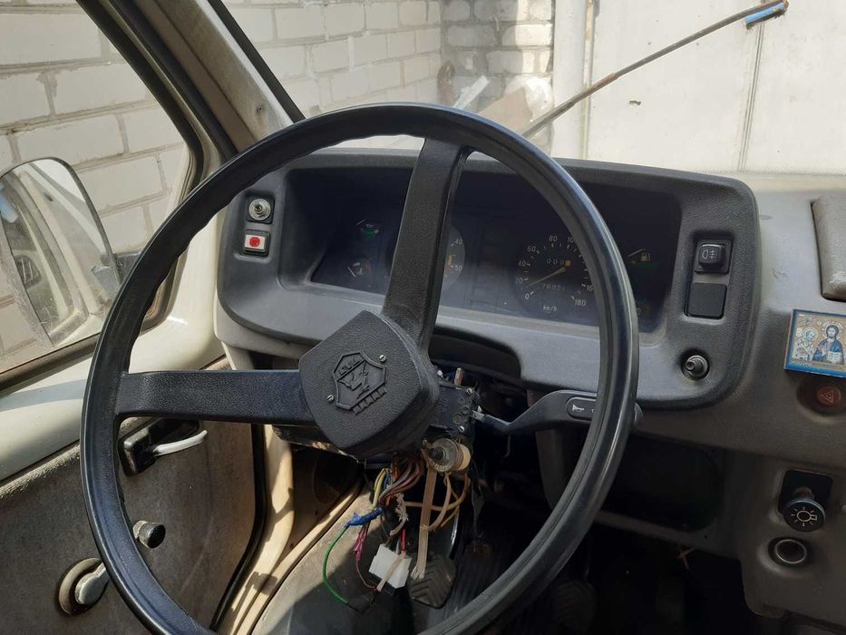 Автомобіль ГАЗ-3302 («Газель»)