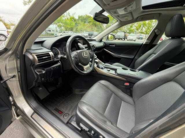 2016 Lexus IS 300