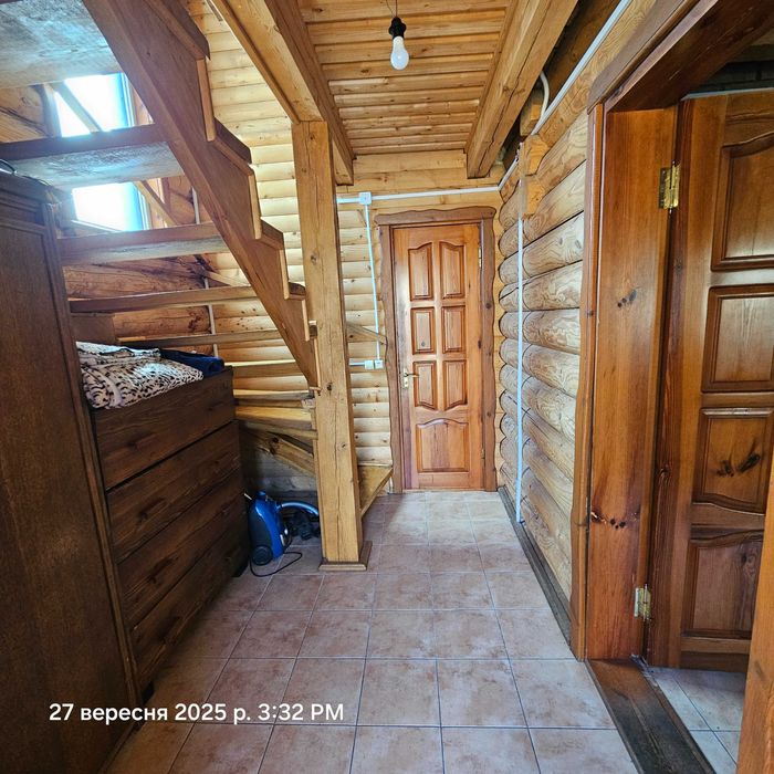 Продаж садиби  з номерами під здачу в Карпатах