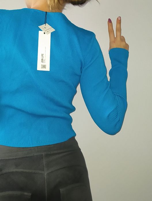 Uroczy sweterek Zara