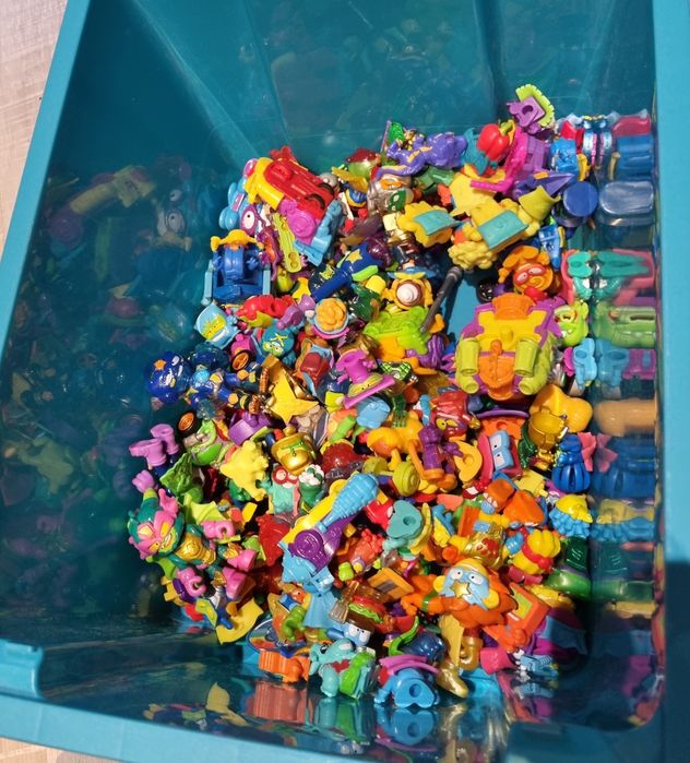 Duży zestaw Super zings auto, miasto...