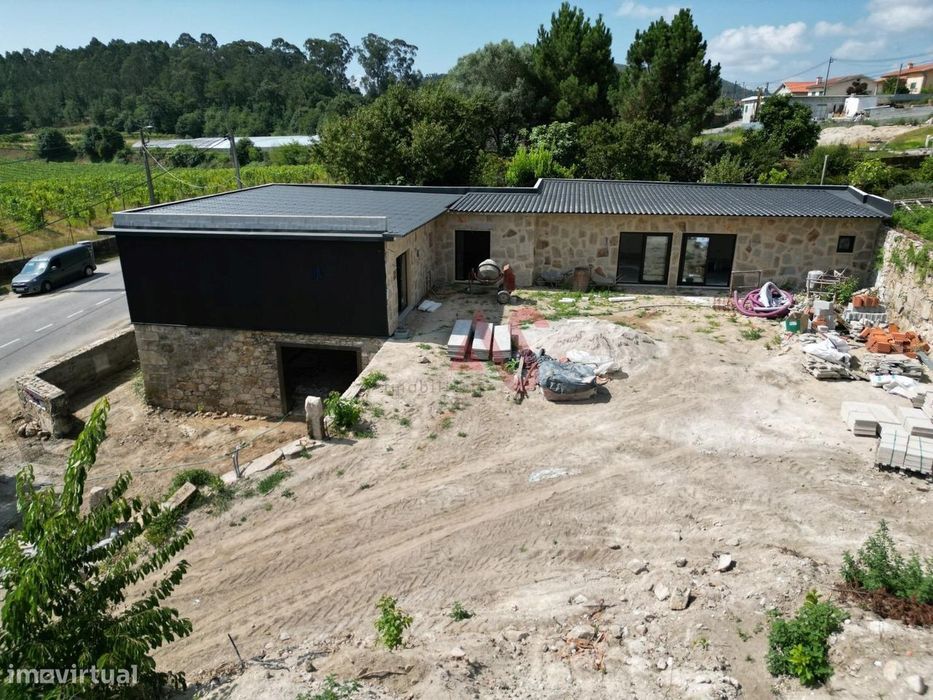 Moradia T4 em Construção - Chave na Mão em Vila Verde, Braga