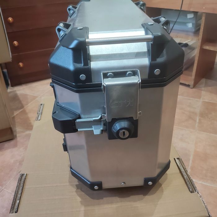 Malas e top case Givi Trekker Outback