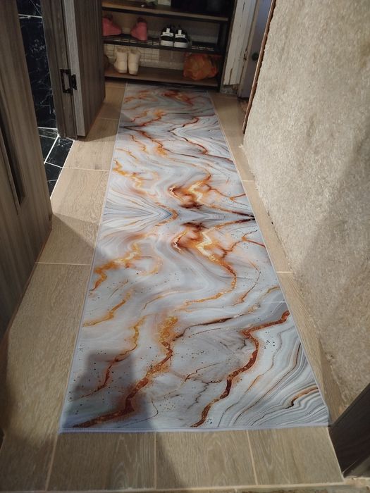 Розкішний килим з кришталевого оксамиту