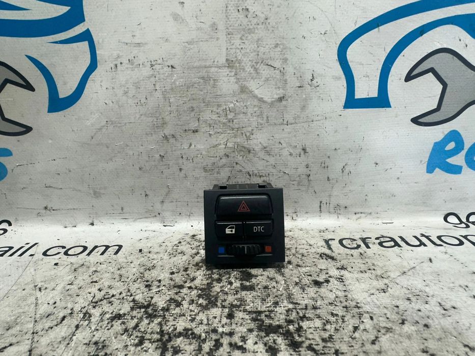Botão Switch Original Piscas Triangulo Emergencia DTC BMW Serie 3