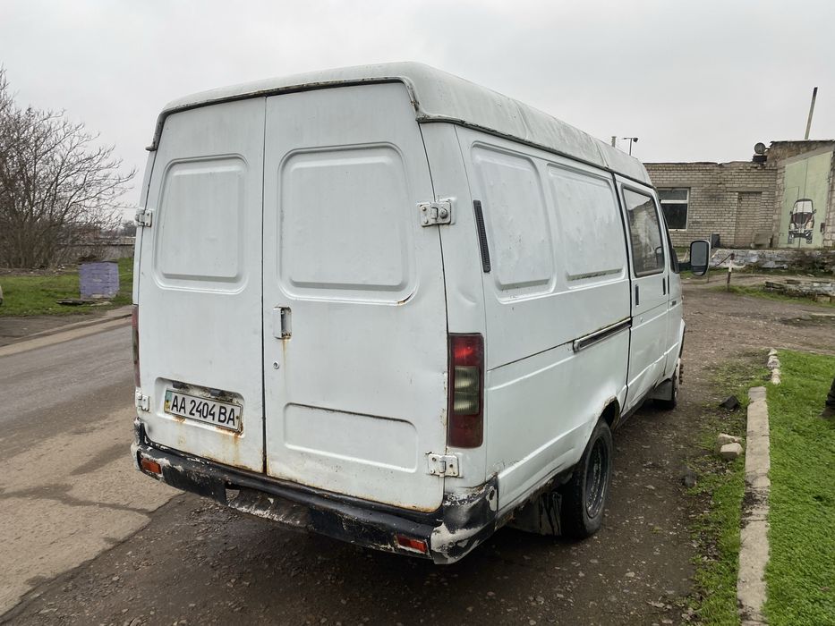 Газель на бойовому ходу . Груз пас