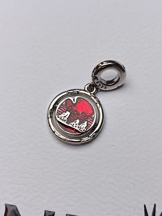 Charms zawieszka srebrna Stranger Things