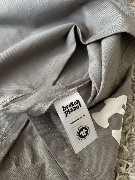 Broken planet футболка