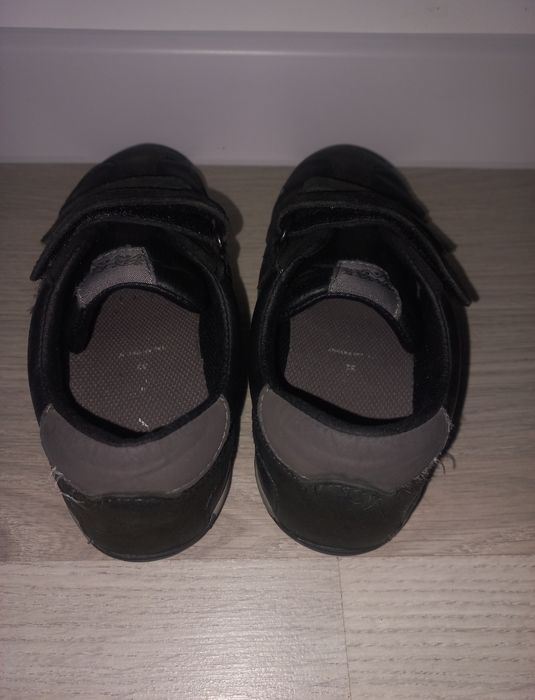 Кросівки Geox 32р