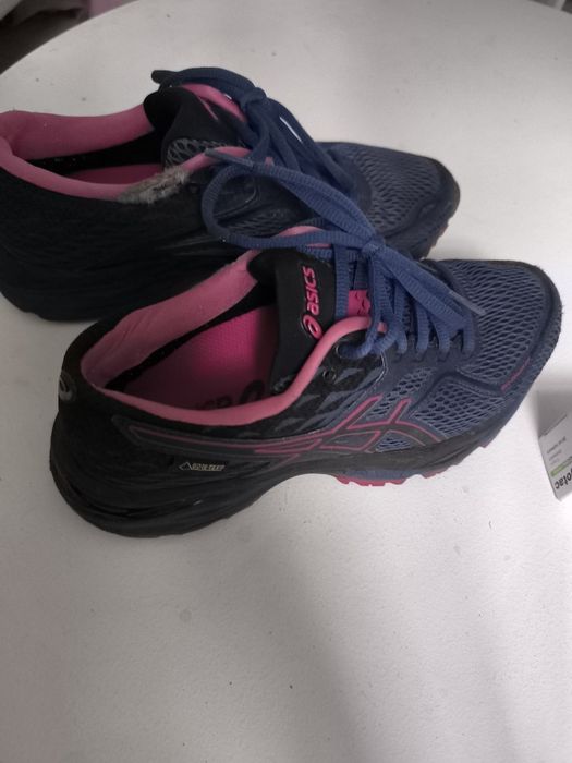 Buty Asics używane,odbiór osobisty Sosnowiec Sosnowiec •