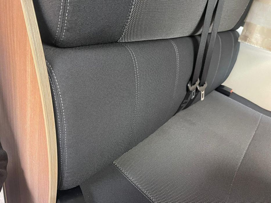 Autocaravana Perfilada  Challenger 398 Eb Genessis 2015