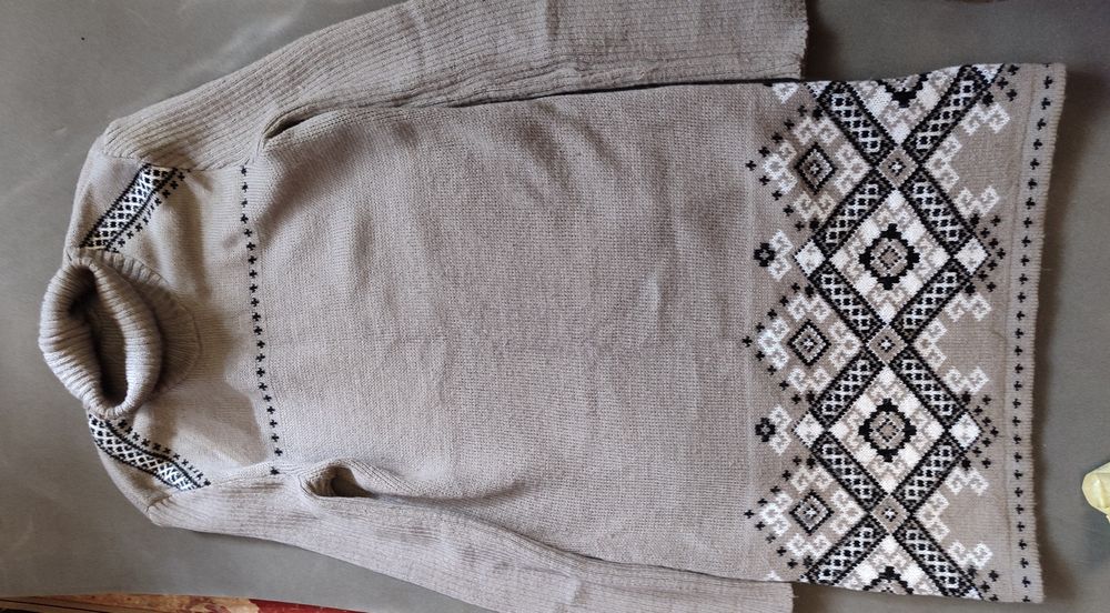 Продам платье теплое