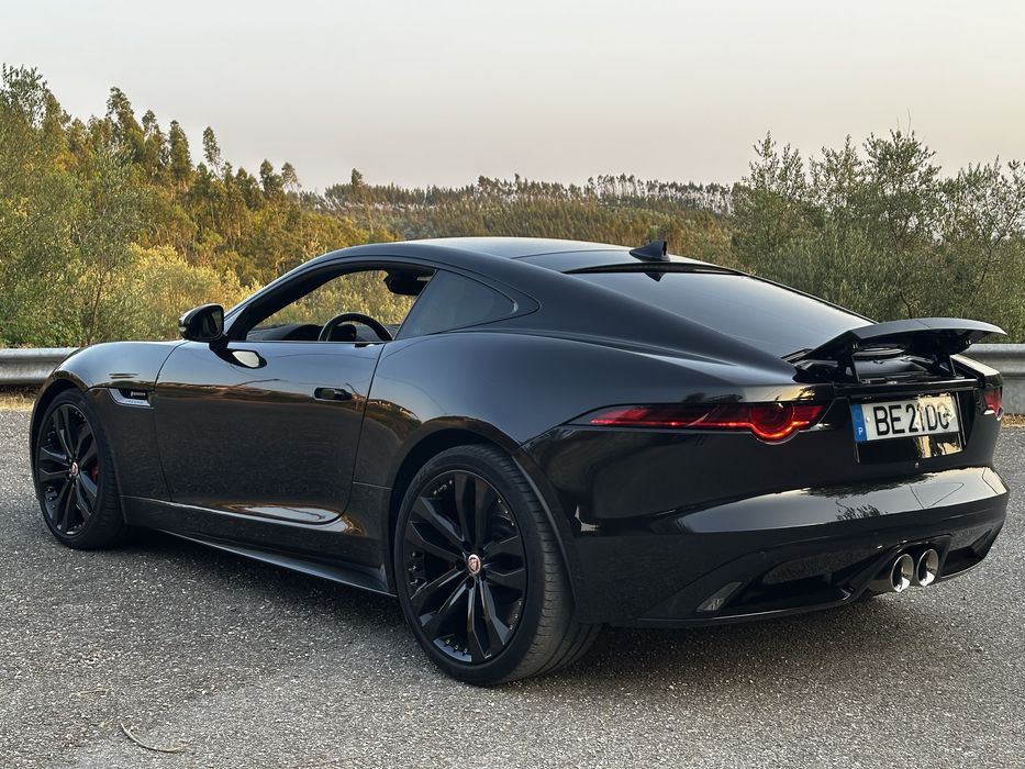 Jaguar F-Type V6 P340 R-Dynamic