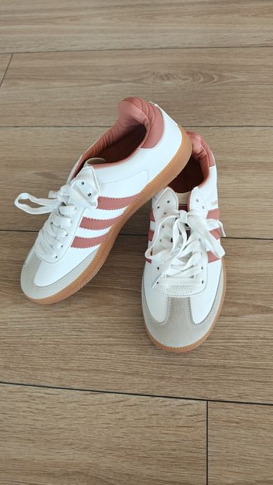 Buty Adidas rozmiar 39