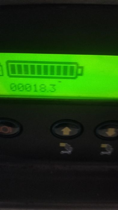 Plataforma estenciva com 18.3 horas de trabalho