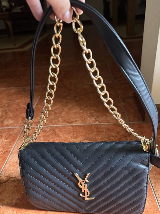 Mala preta e vermelha nova