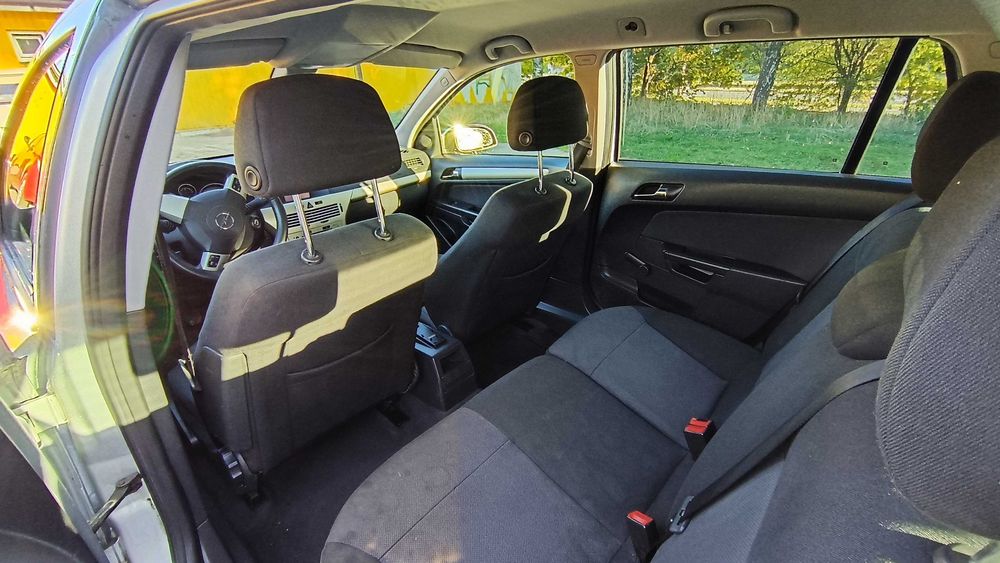 Opel Astra H 1.9 CDTI 100 KM, 2007