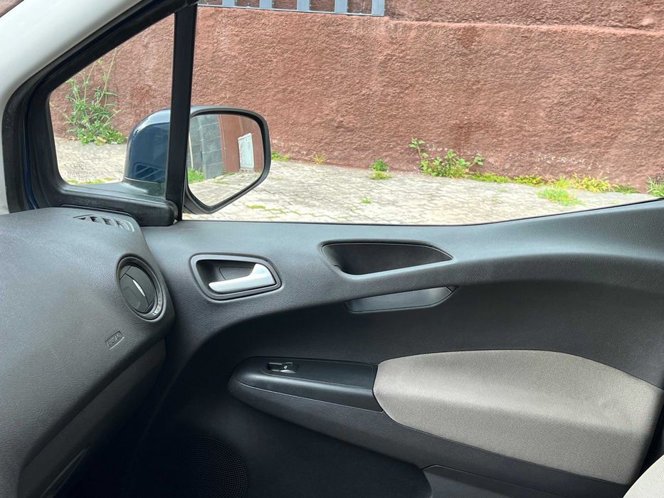 Ford Tourneo Courier MPV 1.5 TDCi - Diesel - 2016 - particular