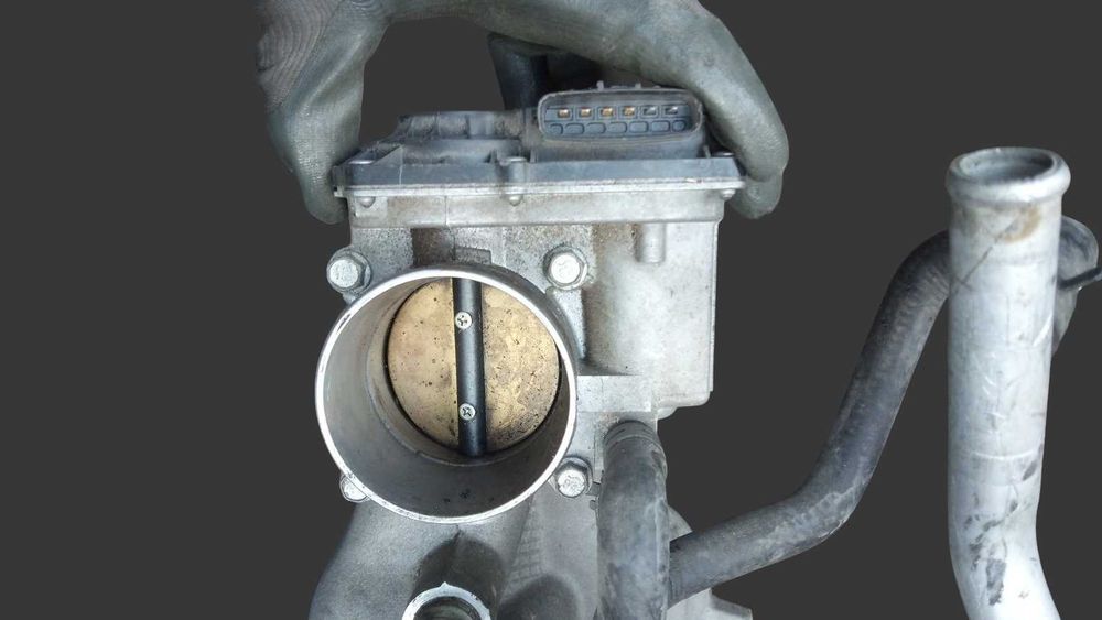 Дросельна заслонка заслінка дросель Jaguar 4X43-9F99-1AA