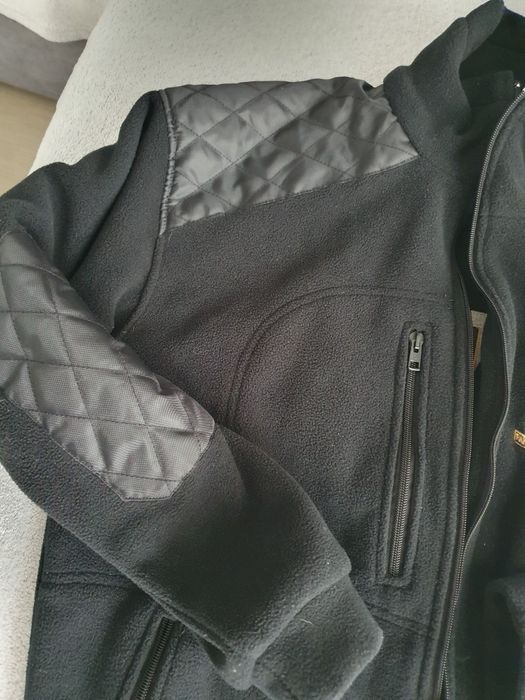 Polar czarny i czapka strażacka