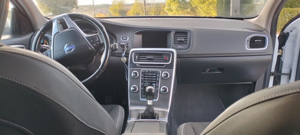 Volvo v60 1.6 D2