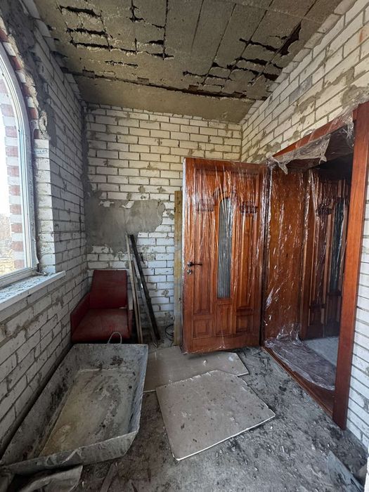 Продається будинок 20 км.від міста.
