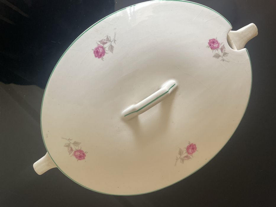 Terrina oval em faianca - fabrica lufapo