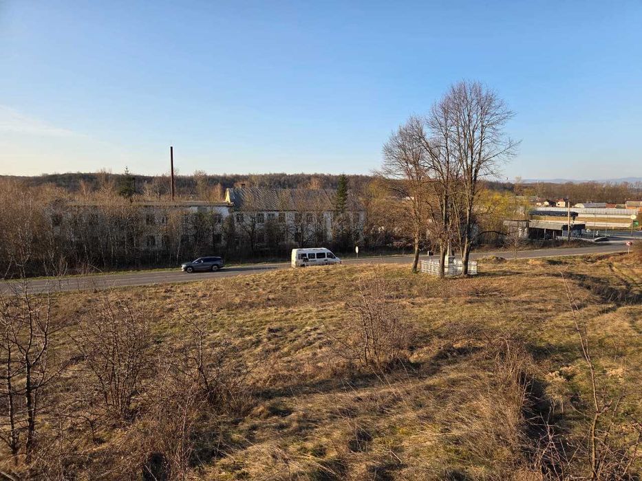 Приміщення бувшого кахельного заводу