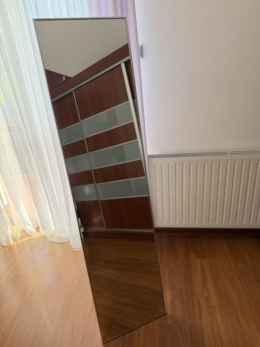 Lustro wolnostojace duze 160 x 40 stojace