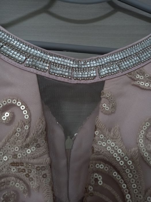 Платье розовое атласное для выпускного