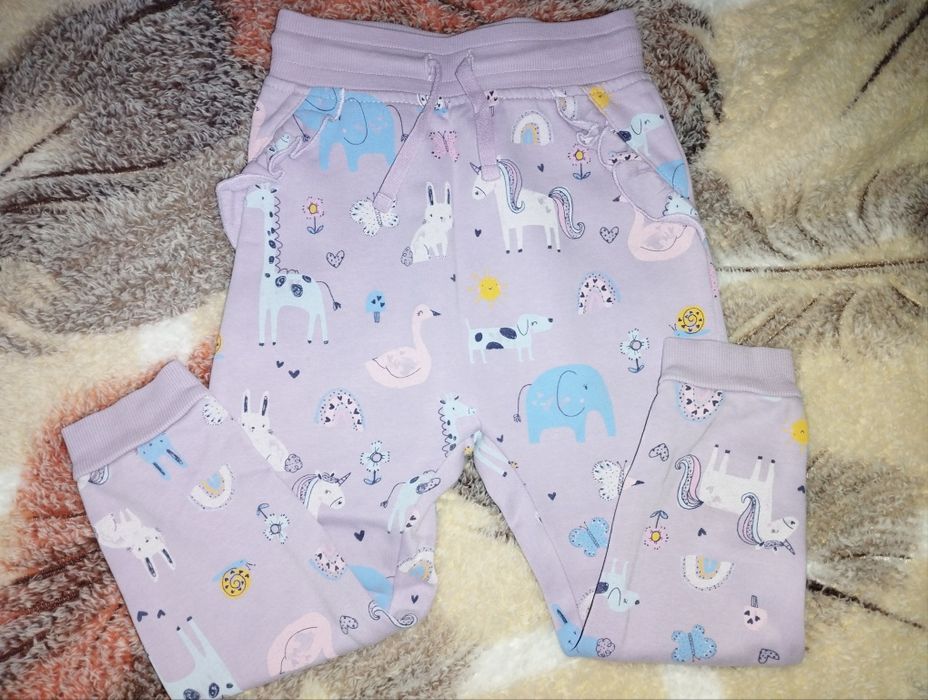 Костюм Georgе на дівчинку.