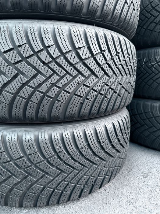 215 55 17 Hankook Winter Icept RS3 95% 2023 Шини Зима