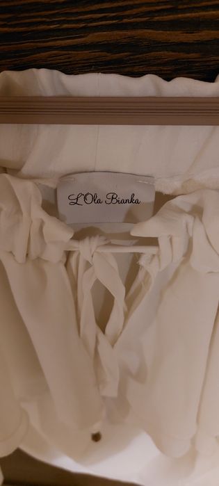 Biała, elegancka  bluzka