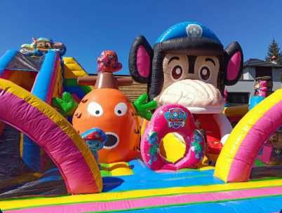 Ścianka wspinaczkowa, eurobungee, tyrolka, zamki dmuchane