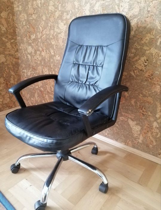 Fotel biurowy SKODSBORG