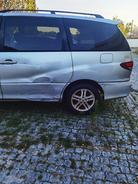 Carrinha Toyota Previa