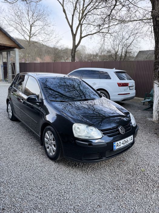 Гольф 5 ( 1.4 бензин,механіка) гарний стан!