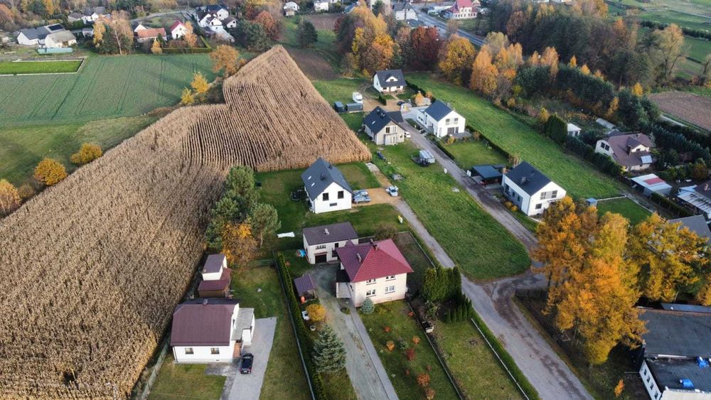 0,56 ha | działka pod dom + duże zaplecze | bezterminowe WZ | Góra