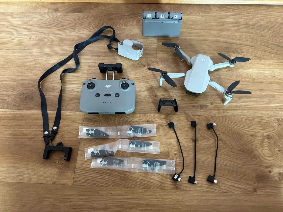 Dron DJI mini 2Se Fly more combo