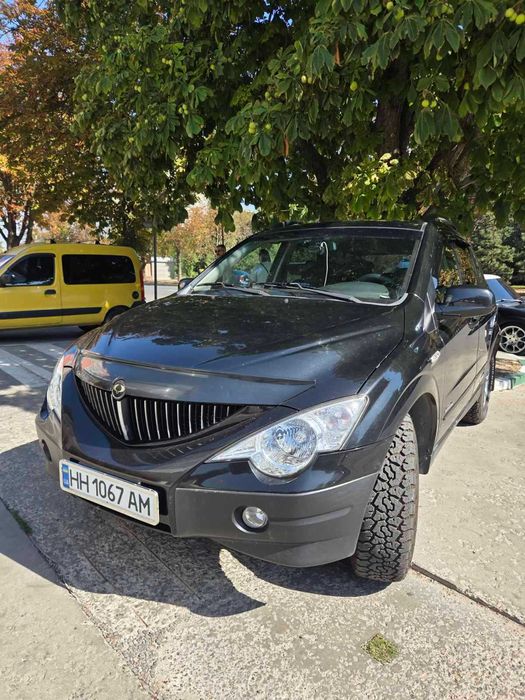 Продам ssangyong actyon 2012
