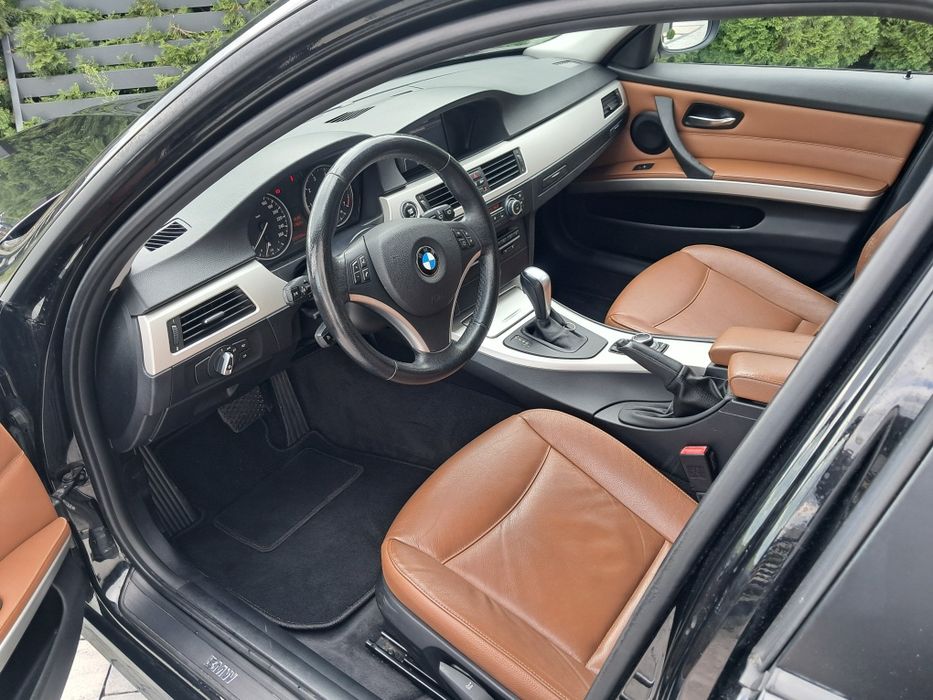 BMW Seria 3 E91 2011r