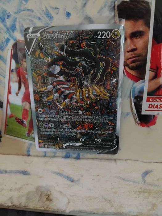 Cartas pokemon GiratinaV