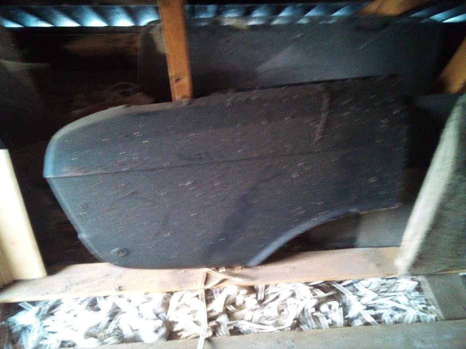 Крило та інші  деталі на москвіч