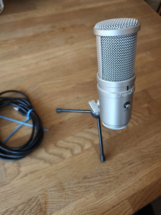 Mikrofon Superlux E205U