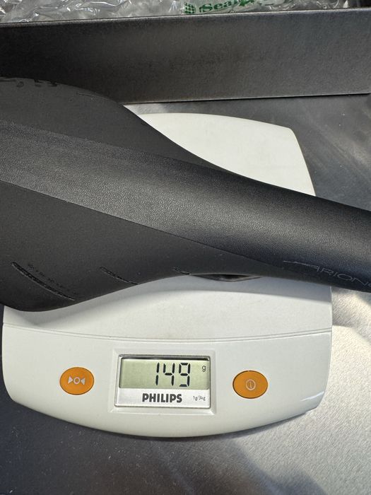 Selim Fizik Arione R1 em carbono