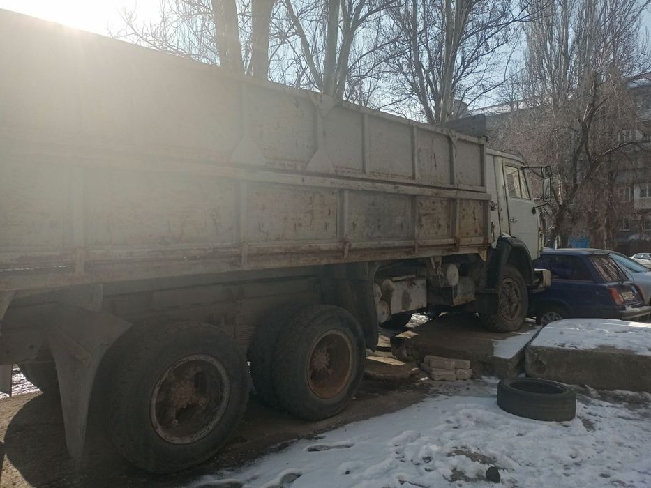 Продам КамАЗ самосвал